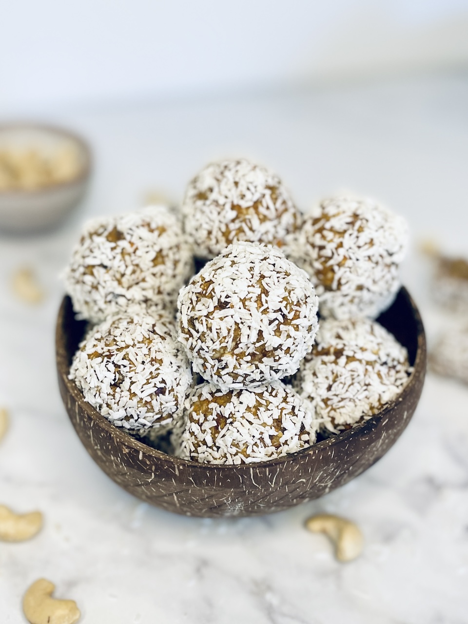 cake cake energy balls carrot cake energy balls