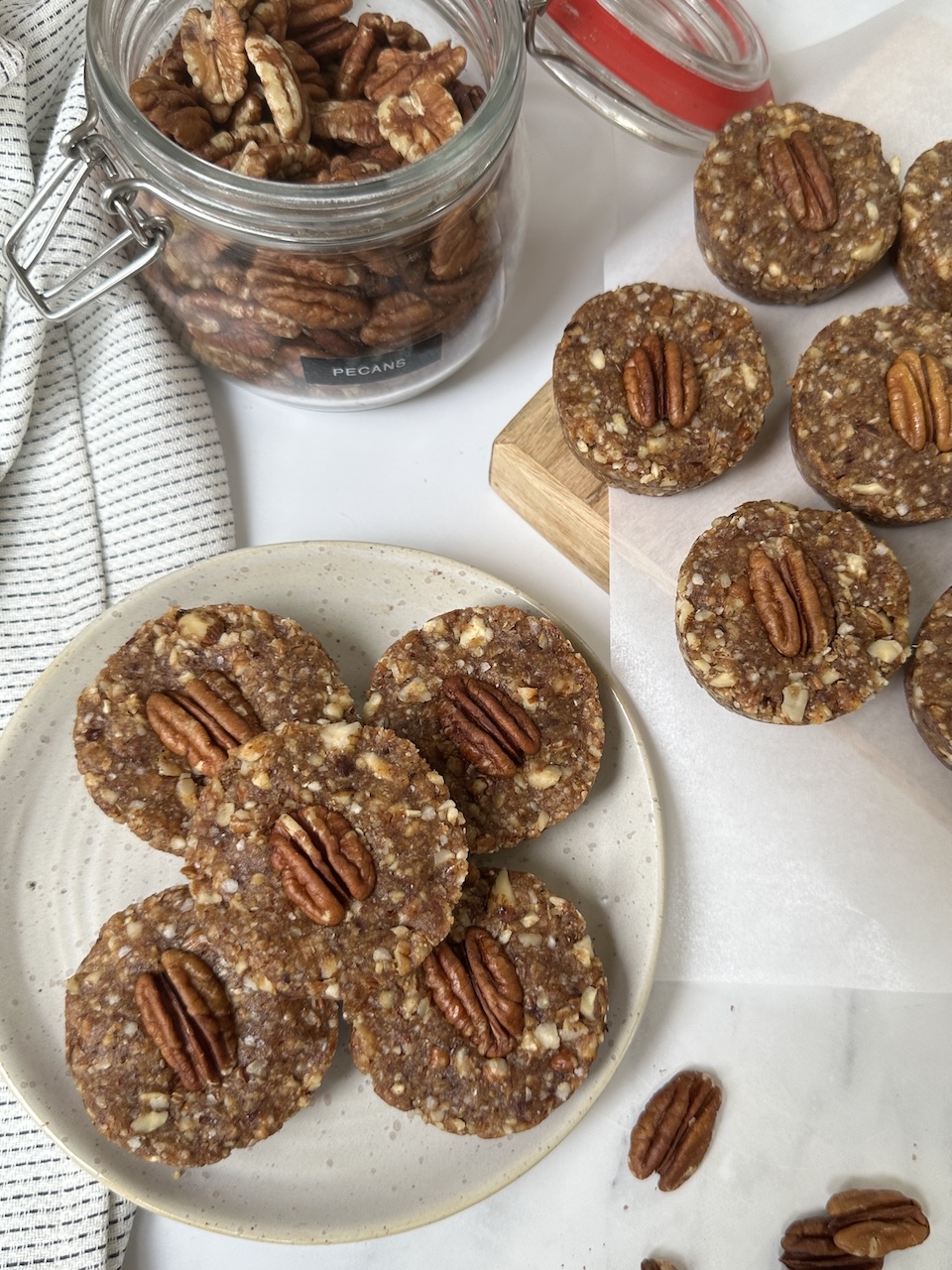 Pecan & Hazelnut Cups pecan hazelnut energy bars