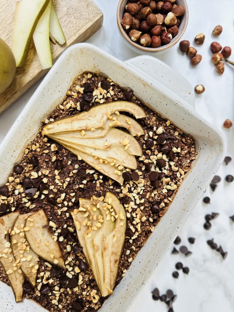 Chocolate and Pear Baked Oats