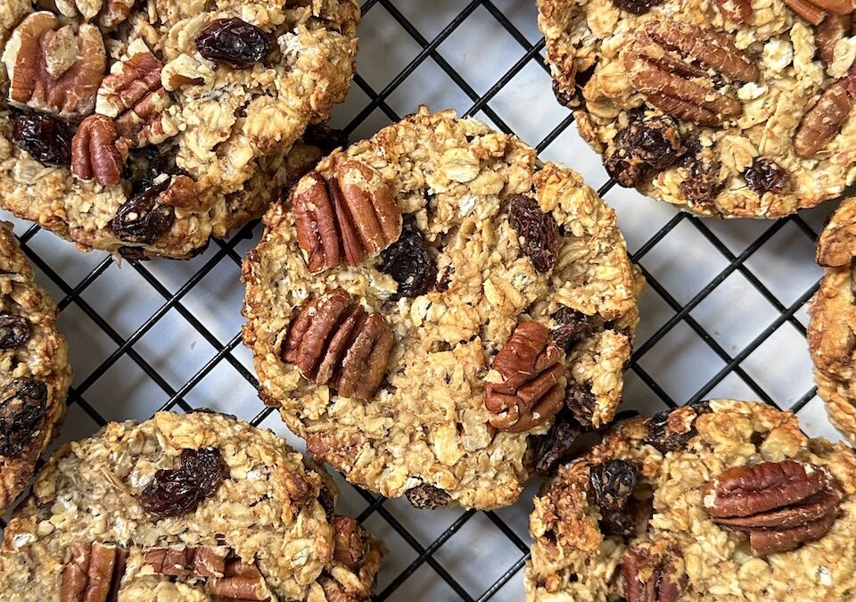 Pecan and Raisin Oat Cookies