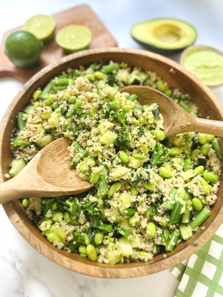 easy quinoa salad serving