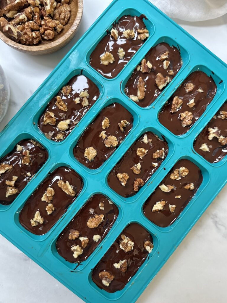 chocolate fig bars