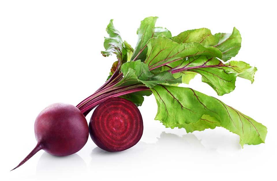 Beetroot with leaves representing Helen Ridgeway Health MOT nutrition consultation package