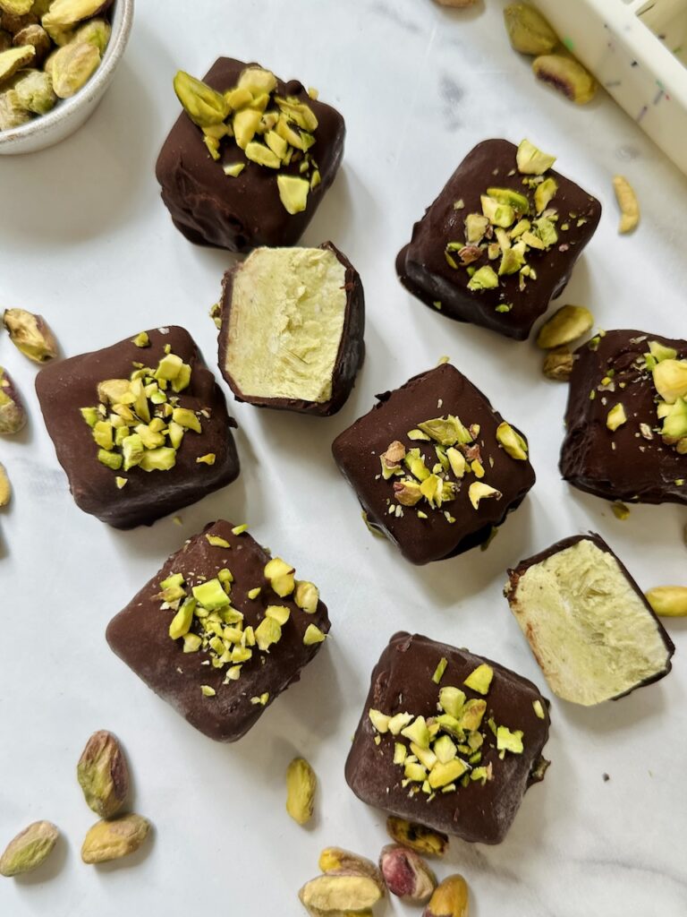 frozen yoghurt bites with pistachio and dark chocolate