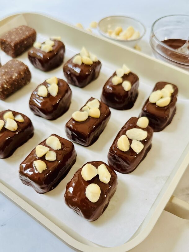 Macadamia Nut Bars